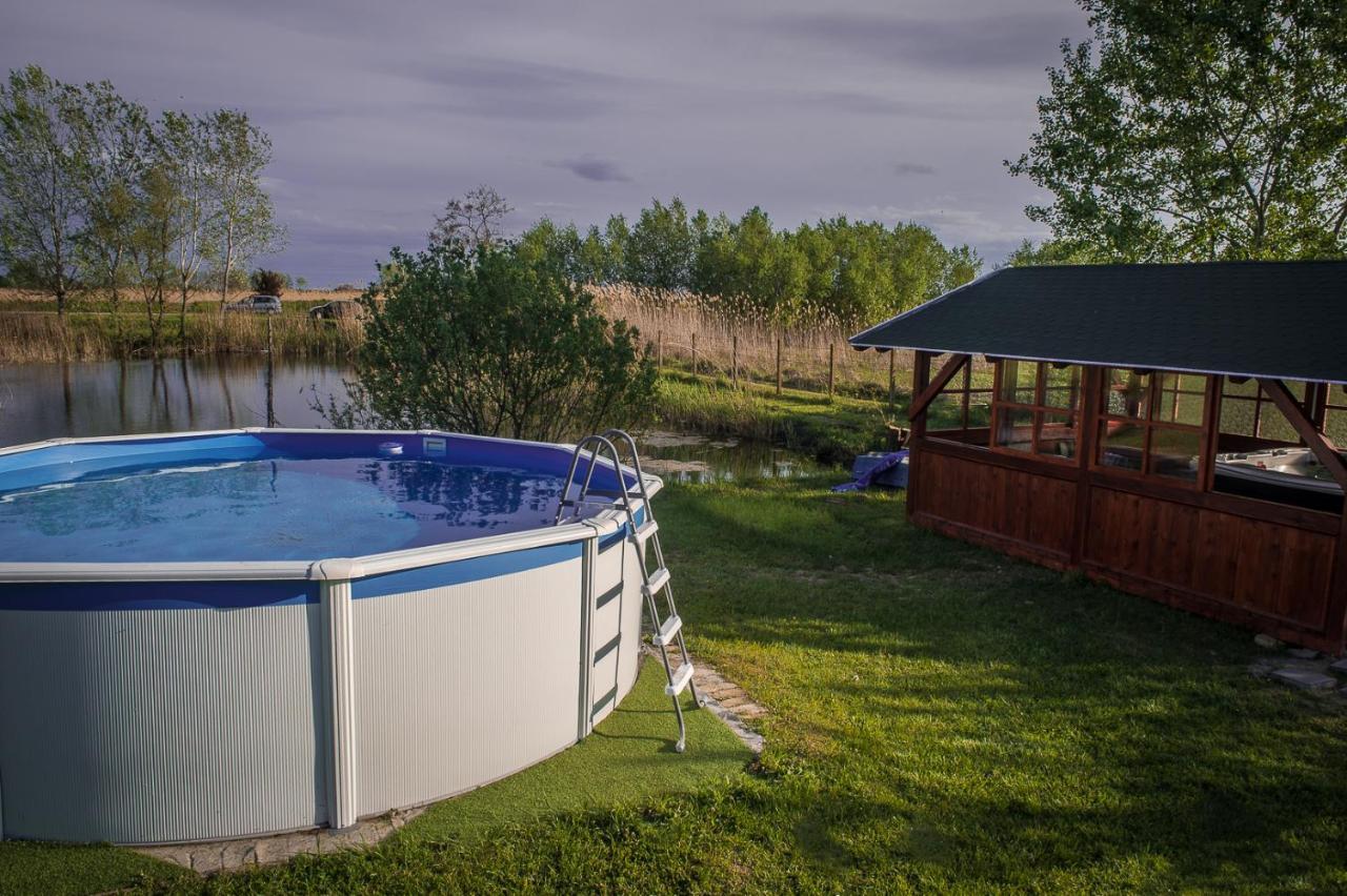 Villa Etno Salas - Etno Ranch - Seosko Turisticko Domacinstvo Palić Exterior foto